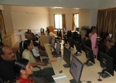 IQE - Computer Lab